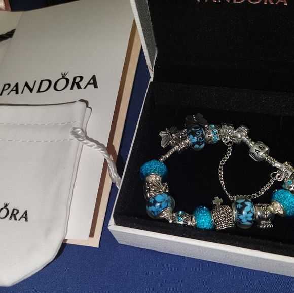 Pandora bracelet - Picture 2 of 2